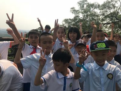 寻找春天--海口市英才小学三五班游记