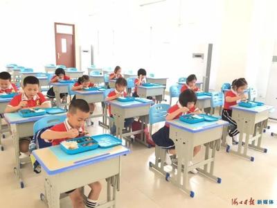 严把安全关!海口部分学校启动校内午餐午宿服务