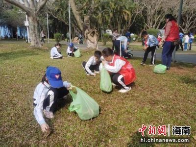 海口市英才小学开展“学雷锋 创文明”志愿服务活动