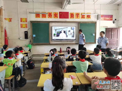 遂川阳光希望小学 产品安全宣传进校园